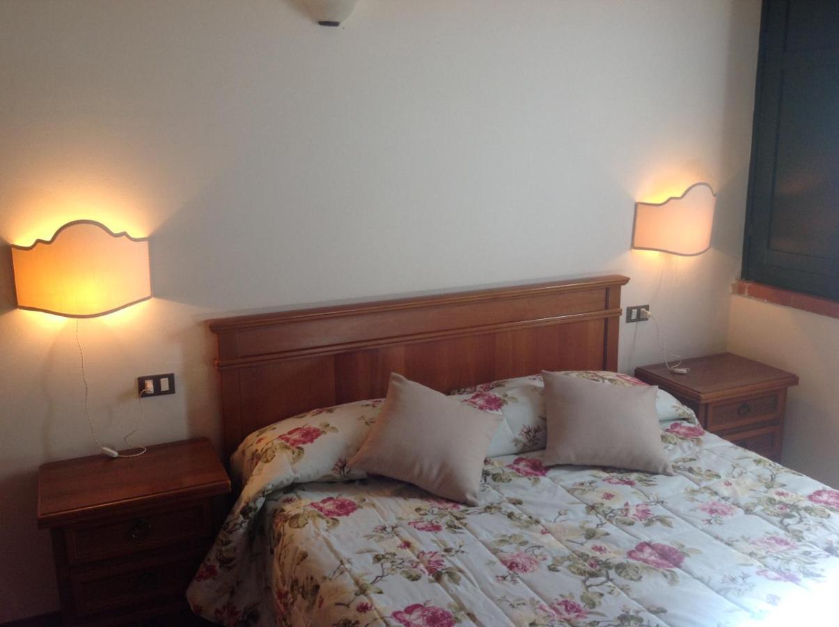 Agriturismo Buon Riposo - Country Resort In The Heart Of Tuscany San Giovanni a Corazzano ภายนอก รูปภาพ
